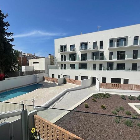 New Beside Sitges With Pool Beside Beach Vilanova i la Geltrú Exterior photo