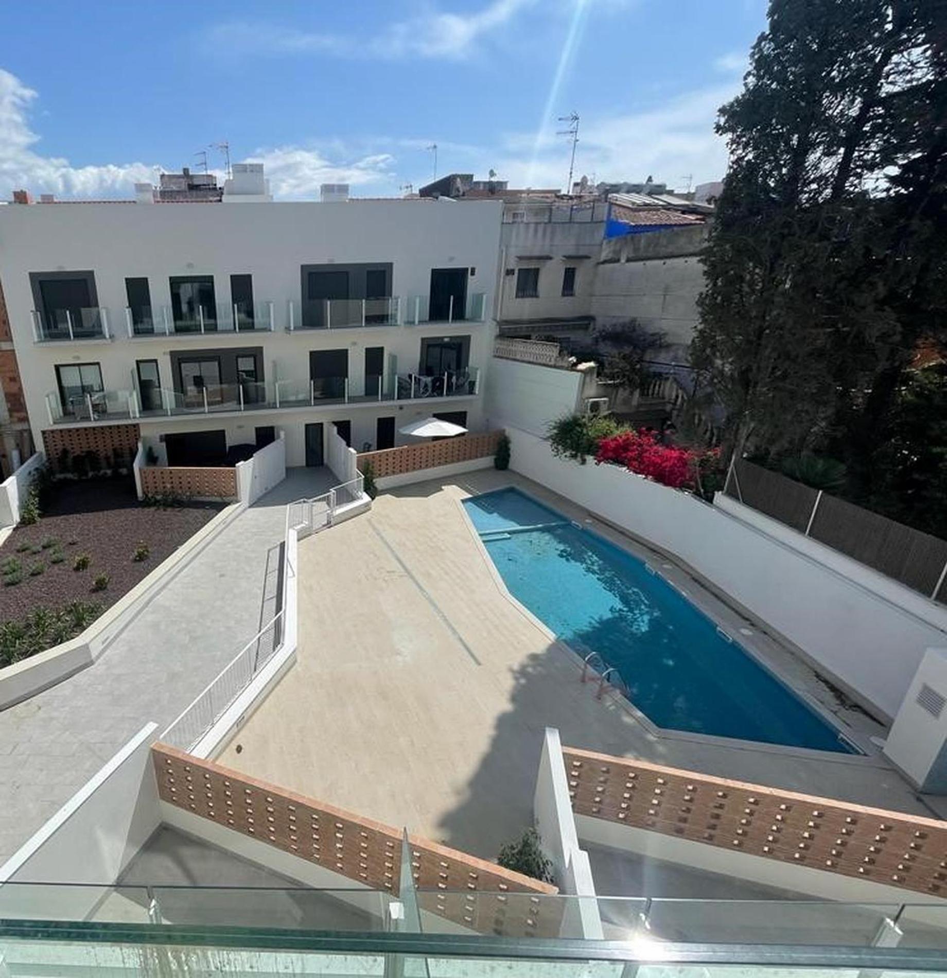 New Beside Sitges With Pool Beside Beach Vilanova i la Geltrú Exterior photo
